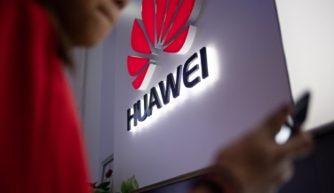 Huawei спира производството на част от смартфоните си