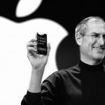 Само от iPhonе, Apple е спечелила повече отколкото Microsoft от цялата си дейност през 2021